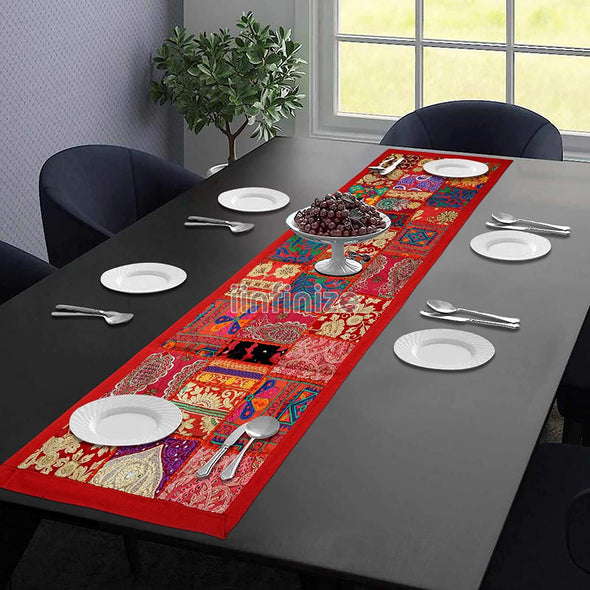 Kambadiya Table Runner