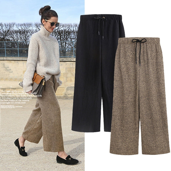 Woolen Ankle Length Pleated Pant