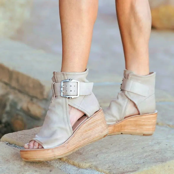 Flat Bottom Ankle Length Wedge boot